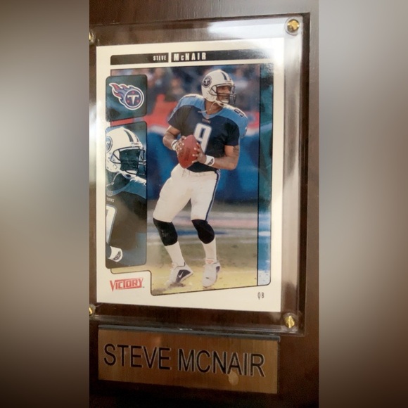 Steve McNair Tennessee Titans QB NFL Victory trading card in Plaque+ framed NWT - Picture 2 of 6